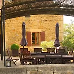 D'hotes La Rossillonie Bed & Breakfast Beynac-et-Cazenac
