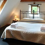 D'hotes La Rossillonie 3*