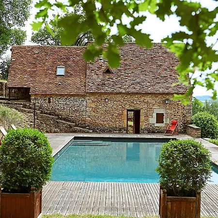 D'hotes Avec Piscine La Rossillonie 3*