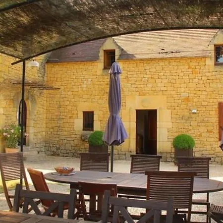 Bed & Breakfast D'hotes Avec Piscine La Rossillonie Beynac-et-Cazenac